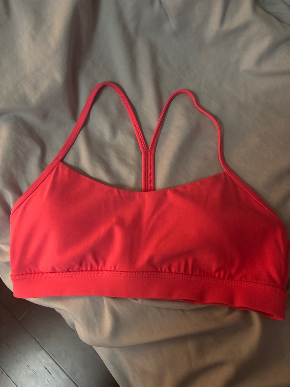 lipgloss lululemon flow y bra size 10